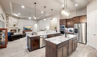 168 Bobby Lynn, Adkins, TX 78101