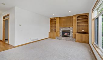 12641 Dutch Ct, Apple Valley, MN 55124