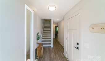 7318 Swans Run Rd, Charlotte, NC 28226
