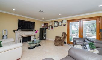 6865 E Georgetown, Anaheim, CA 92807