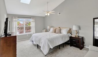 7 Lucia Ct, Aberdeen, NJ 07747