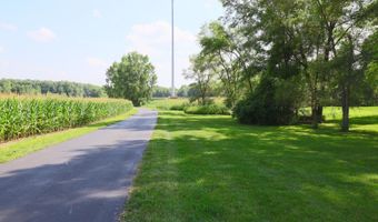 9434 84th St SE, Alto, MI 49302