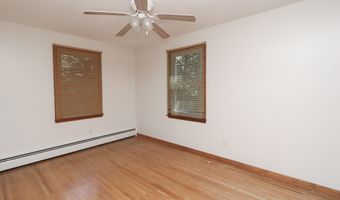 411 Lakeshore Rd, Ashland, OH 44805