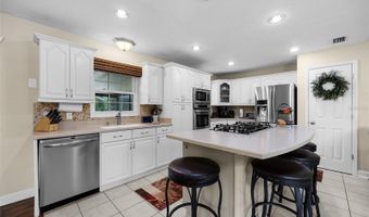 7421 SW 164TH St, Archer, FL 32618