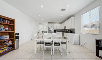 1225 E JAHNS Dr, Casa Grande, AZ 85122