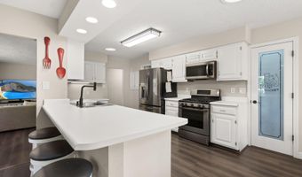 5208 Russell Dr NW, Albuquerque, NM 87114