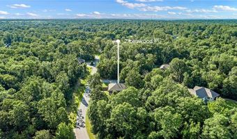 2 Leawood Pl, Bella Vista, AR 72715