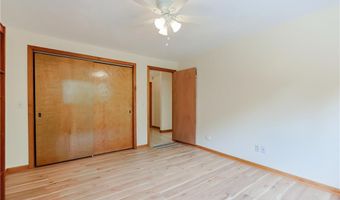 85 Indian Trl, Glocester, RI 02814