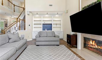 374 Ivy Glen Cir, Avondale Estates, GA 30002