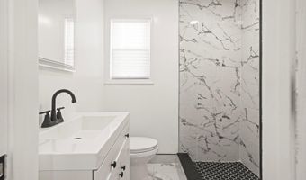 1 Atna Dr, Amityville, NY 11701