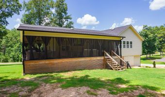 435 Bradley Ln, Bath Springs, TN 38311