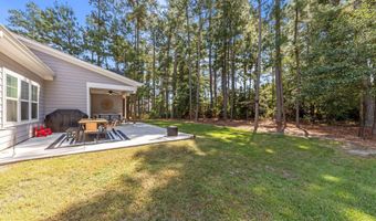590 Legacy Lakes Way, Aberdeen, NC 28315