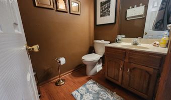 5 WATERWHEEL Cir, Dover, DE 19901