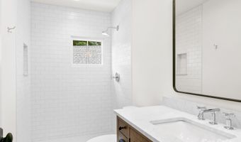 18 Normandy Rd, Asheville, NC 28803
