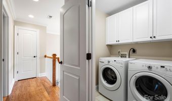 2105 Lanier Ave, Charlotte, NC 28205