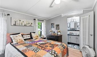 7 Kelly Ln, Coventry, RI 02816