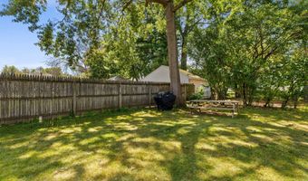 135 Dover Rd, West Hartford, CT 06119
