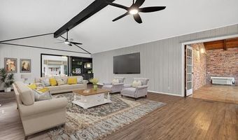 2318 Dorchester Dr, Bartlesville, OK 74006