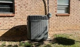 125 W Durant St, Bennington, OK 74723