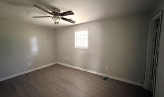 1605 Clinton St, Barnwell, SC 29812