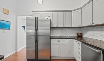 2050 Chalmers Dr, Ann Arbor, MI 48104