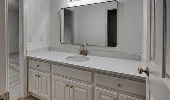 386 Sherwood Oaks Dr, Asheboro, NC 27205
