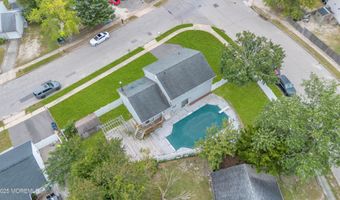 41 Deck St, Barnegat, NJ 08005