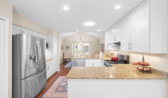 447 Sumark Way, Ann Arbor, MI 48103