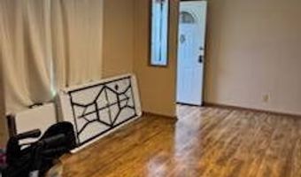 9 Valley Rd, Douglas, WY 82633