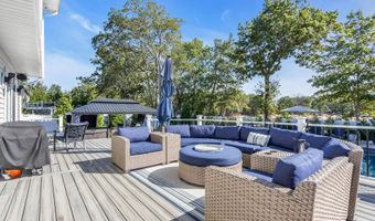 23 Pelican Dr, Bayville, NJ 08721