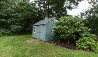 3 Clover Rd, Clinton, CT 06413