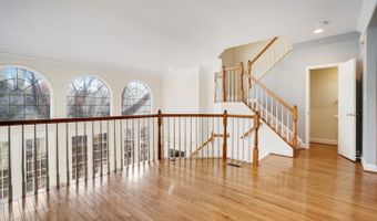 2505 GADSBY Pl, Alexandria, VA 22311