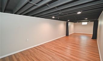 3911 Nottingham Ave, Austintown, OH 44511