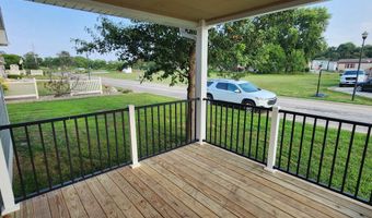 1014 E 3rd Street Pl, Atlantic, IA 50022