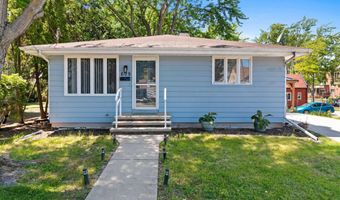 609 S MEMORIAL Dr, Appleton, WI 54914