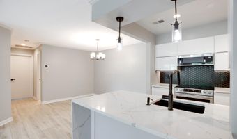 7707 LAFAYETTE FOREST Dr 21, Annandale, VA 22003