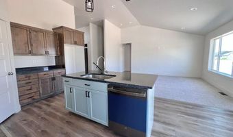 1068 Alpine Ave, Chubbuck, ID 83202