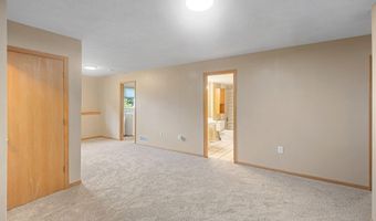 14566 Kerry St NW, Andover, MN 55304