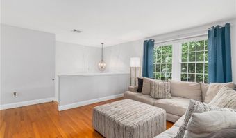 26 Ferncrest Dr, Cumberland, RI 02864