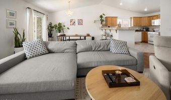 967 Julia Ln, Fernley, NV 89408