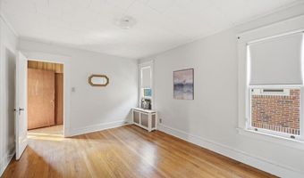 79 Edgecomb St, Albany, NY 12209