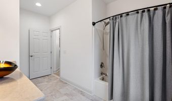 1194 DEATS Dr, Dover, DE 19904
