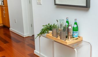 870 Inman Village Pkwy NE 201, Atlanta, GA 30307