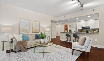 1530 KEY Blvd 203, Arlington, VA 22209