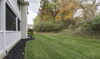 2962 Hunley Dr, Ann Arbor, MI 48105