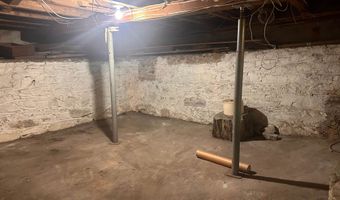 206 Pleasant St, Bennington, VT 05201