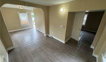 520 Ardella Ave, Akron, OH 44306