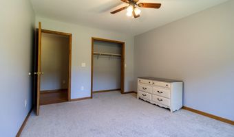 28856 Old K-10 Rd, Alma, KS 66401