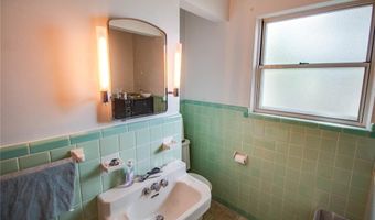 2216 State St, Alton, IL 62002