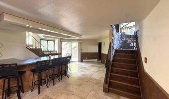826 EASTVIEW Dr, Antigo, WI 54409